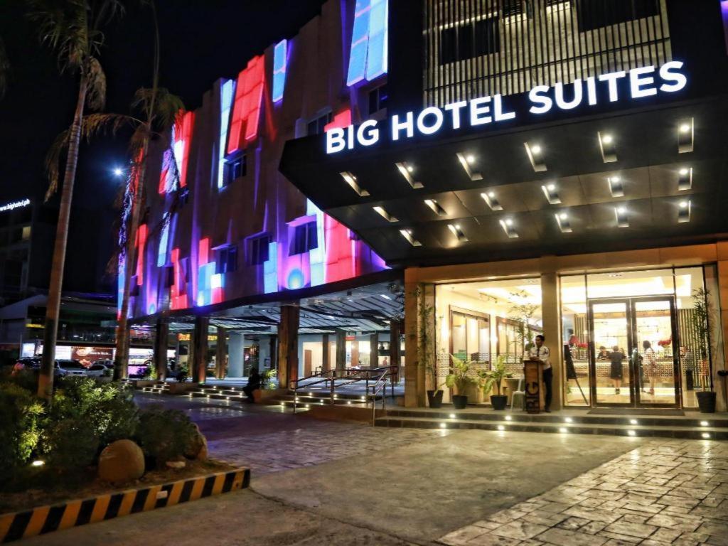 Big Hotel Suites Mandaue City Eksteriør bilde
