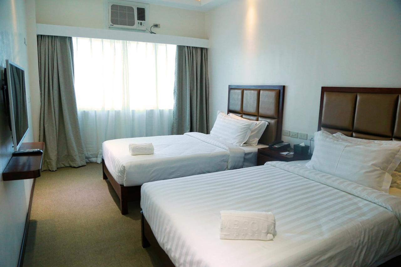 Big Hotel Suites Mandaue City Eksteriør bilde