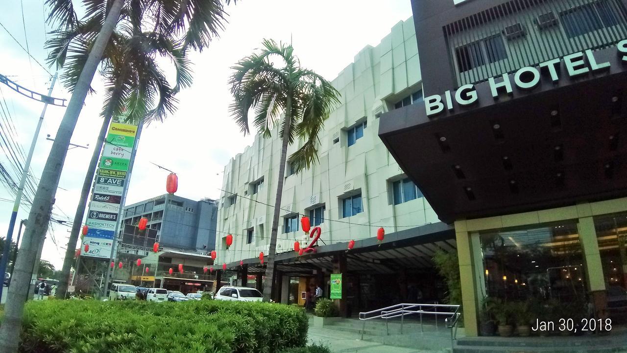 Big Hotel Suites Mandaue City Eksteriør bilde